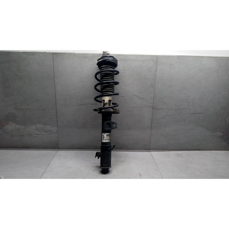 FORD RIGHT FRONT SHOCK ASSORBER FORD EcoSport 2018> used