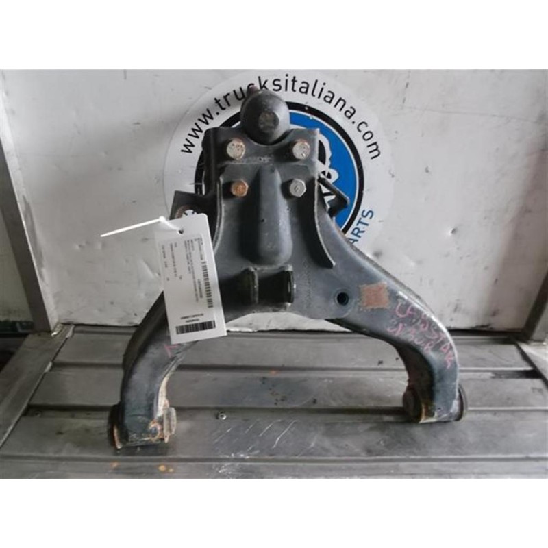 NISSAN truck CONTROL ARM FRONT LOWER RIGHT  NISSAN truck Cabstar 1999>2005 used