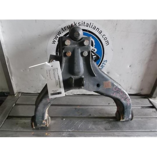 CONTROL ARM FRONT LOWER RIGHT  NISSAN truck Cabstar 1999>2005 used