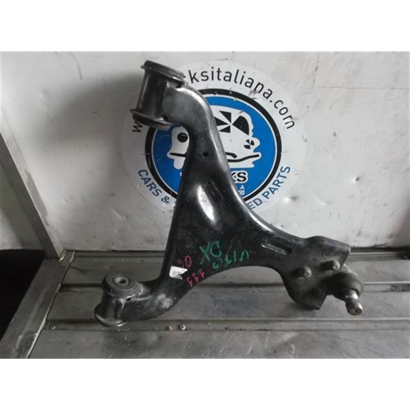 MERCEDES-BENZ van CONTROL ARM FRONT LOWER RIGHT  MERCEDES-BENZ van Vito-Viano (W639) 2003>2010 used