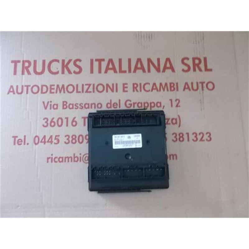 VOLKSWAGEN van VARIOUS CONTROL UNITS  VOLKSWAGEN van Trasporter T5 2003>2009 used