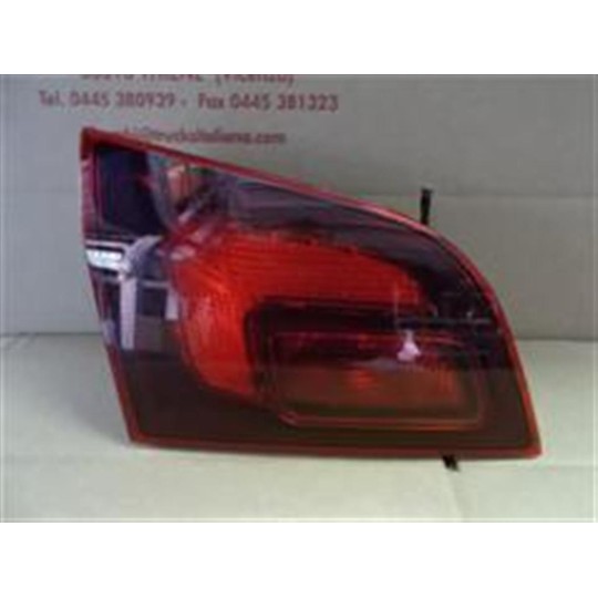 FARO POSTERIORE INTERNO SINISTRO OPEL Astra J 2009>2012 usato