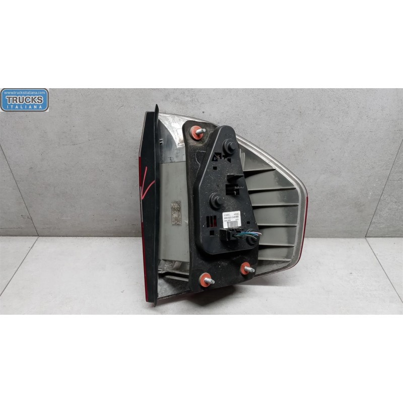 BMW FARO POSTERIORE ESTERNO SINISTRO BMW Serie X3 (E83) 2003> usato