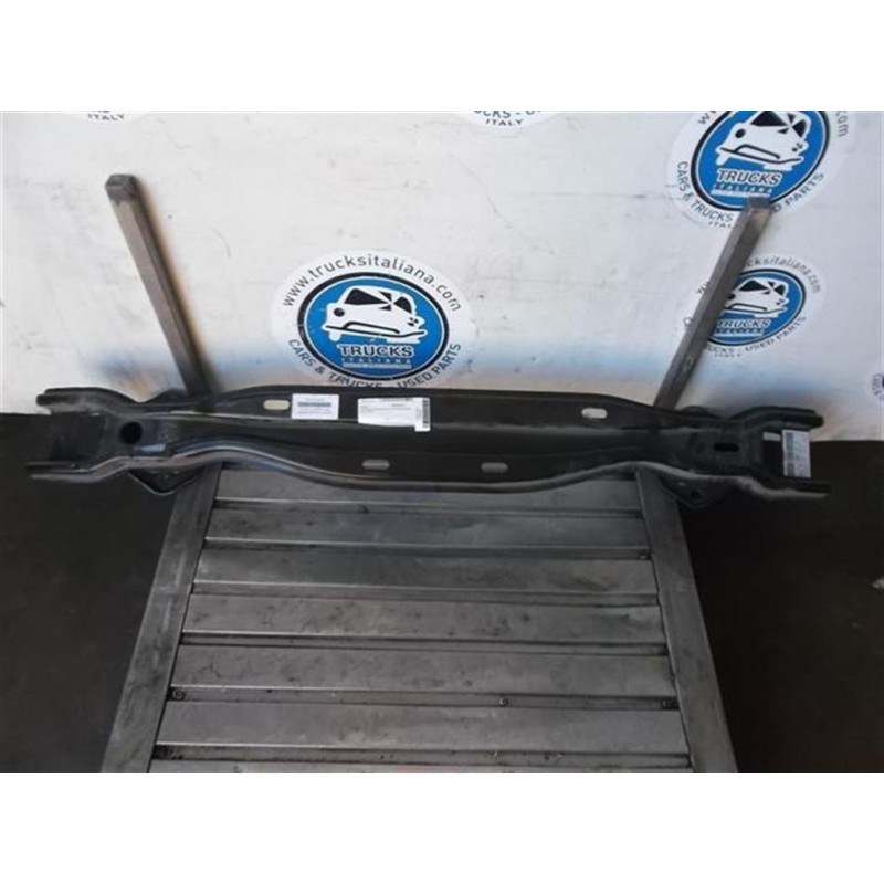 BMW TRAVERSA POSTERIORE PARAURTO BMW Serie 3 (F30) Berl 2011> usato
