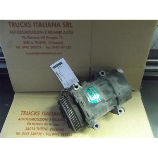 COMPRESSORE ARIA CONDIZIONATA RENAULT truck Premium 1996>2005 usato