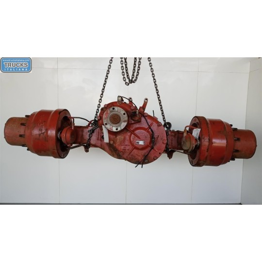 ASSALE POSTERIORE IVECO TRAKKER 2005>2013 usato