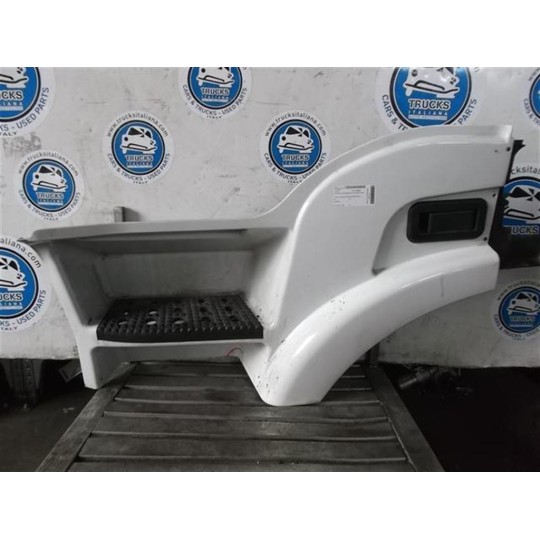 LEFT FRONT MUDGUARD  IVECO Stralis 2007>2013 used