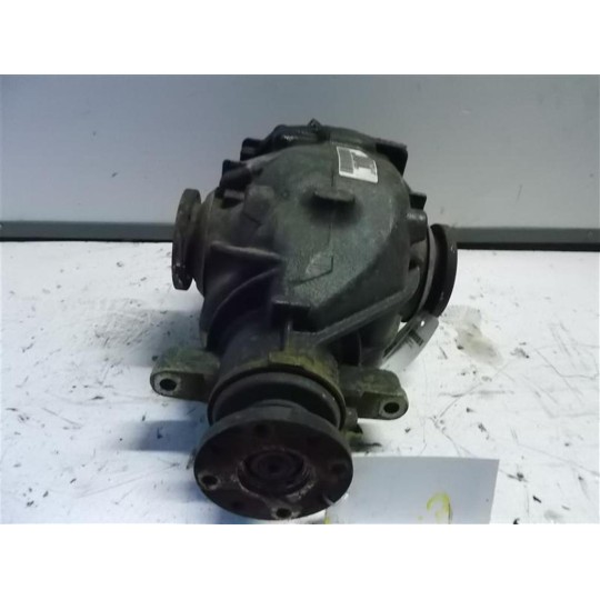 GRUPPO DIFFERENZIALE POSTERIORE BMW Serie 3 (E46) 2001>2005 usato