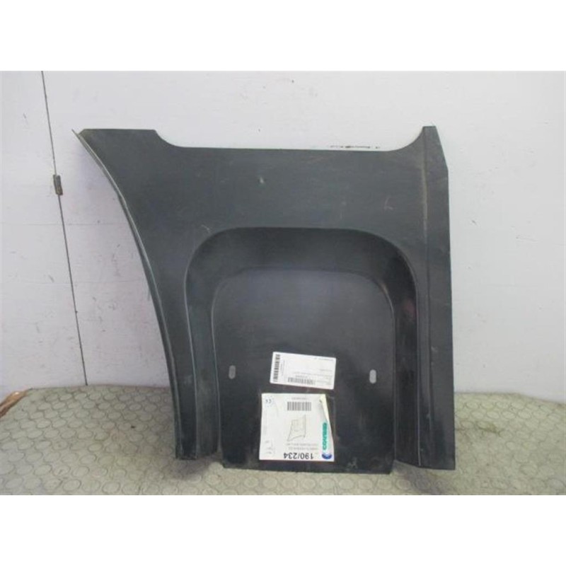 IVECO FIANCHETTO PEDANA DX IVECO 190-26 nuovo