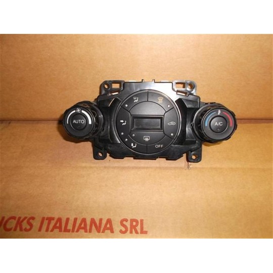 AC CONTROL UNIT FORD Fiesta 2008>2013 used