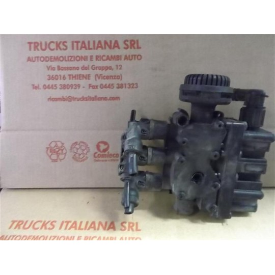 VARIE FRENI 2 VOLVO truck FH13 usato