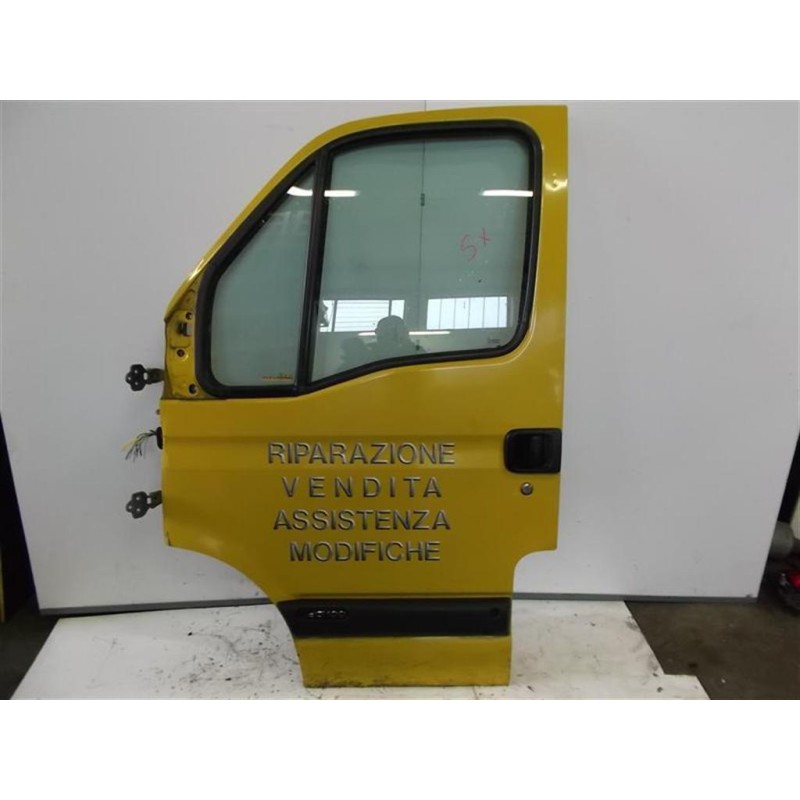 RENAULT van PORTA ANTERIORE SINISTRA RENAULT van Master 2003>2010 usato