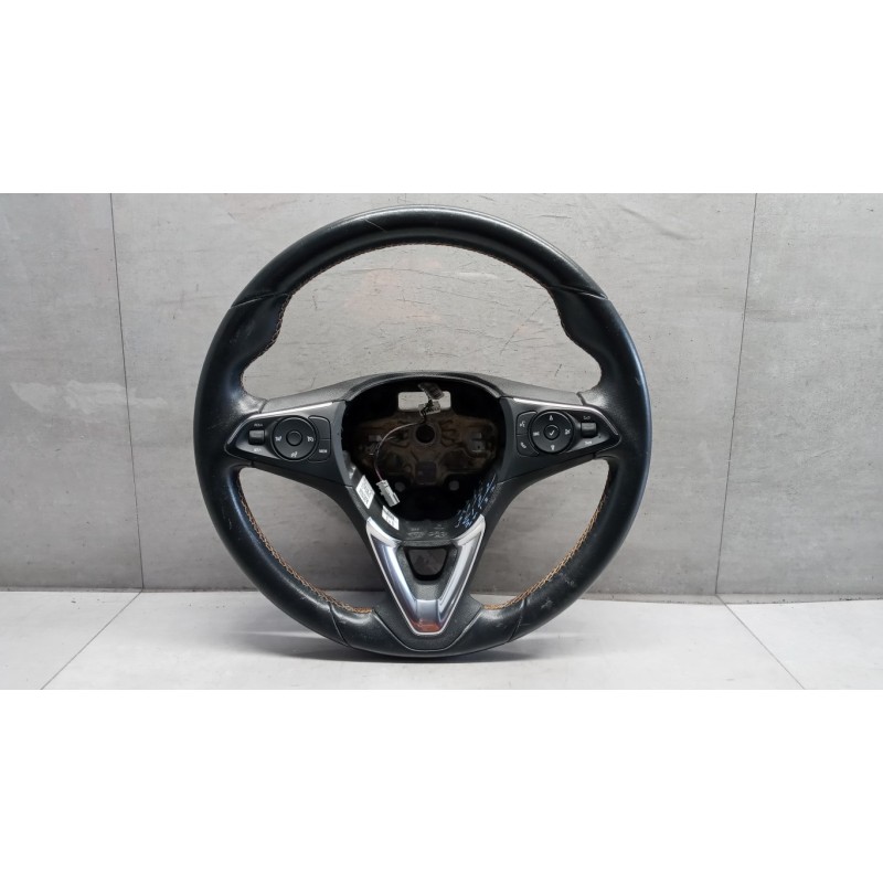 OPEL VOLANTE OPEL Crossland X 2017> usato