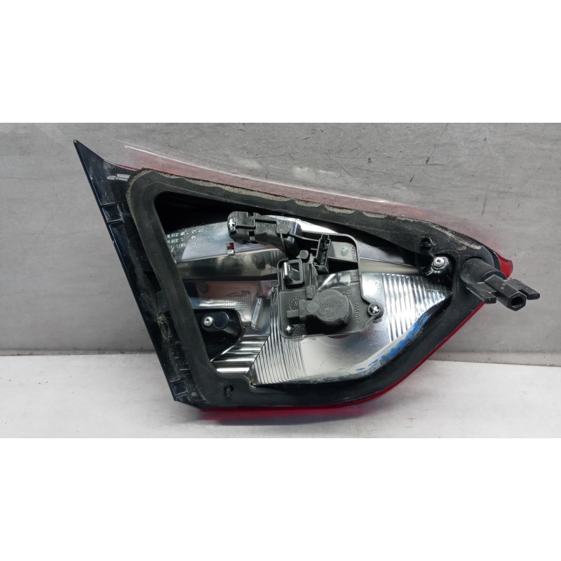 OPEL RIGHT REAR LIGHT ON BACK  OPEL Crossland X 2017> used