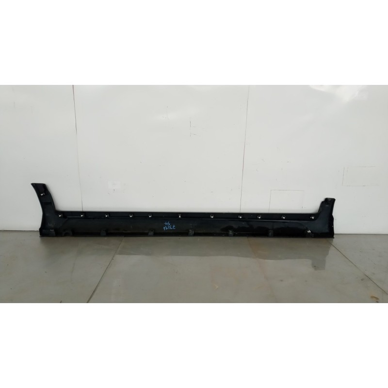 OPEL MINISKIRT LEFT OPEL Crossland X 2017> used