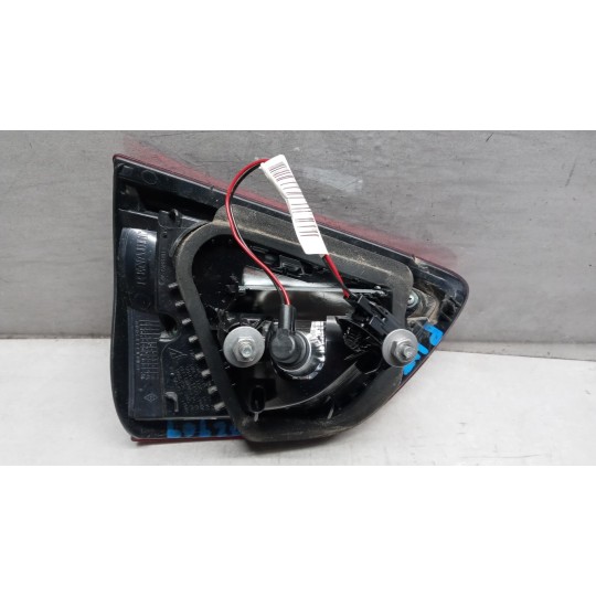 FARO POSTERIORE INTERNO DESTRO RENAULT Clio 2016>2019 usato