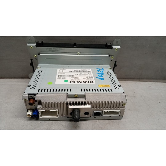 AUTORADIO RENAULT Clio 2016>2019 usato