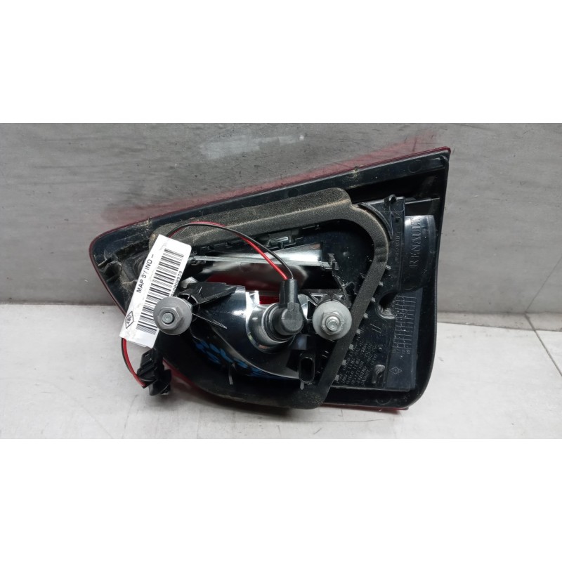 RENAULT FARO POSTERIORE INTERNO SINISTRO RENAULT Clio 2016>2019 usato