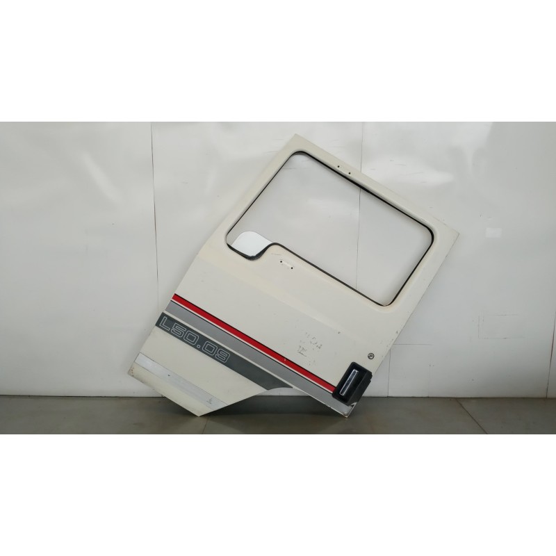 NISSAN truck LEFT FRONT DOOR NISSAN truck L used