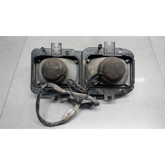 FARO ANTERIORE DESTRO NISSAN truck L usato