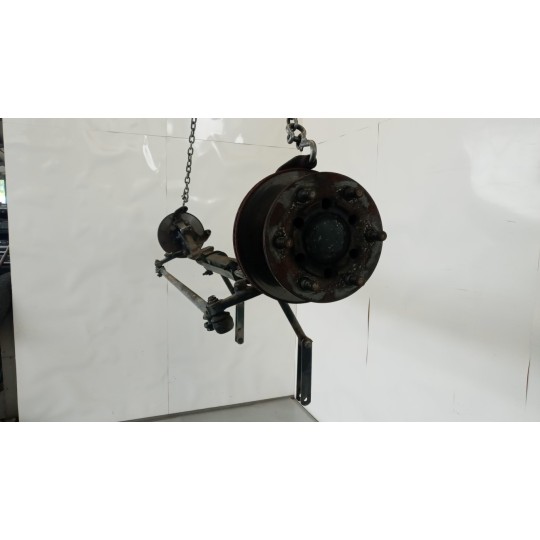 FRONT DRIVE AXLE NISSAN truck L used