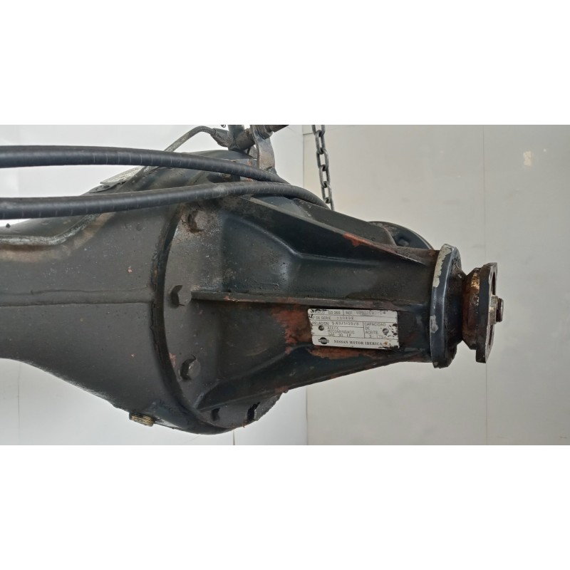 NISSAN truck GRUPPO DIFFERENZIALE POSTERIORE NISSAN truck L usato