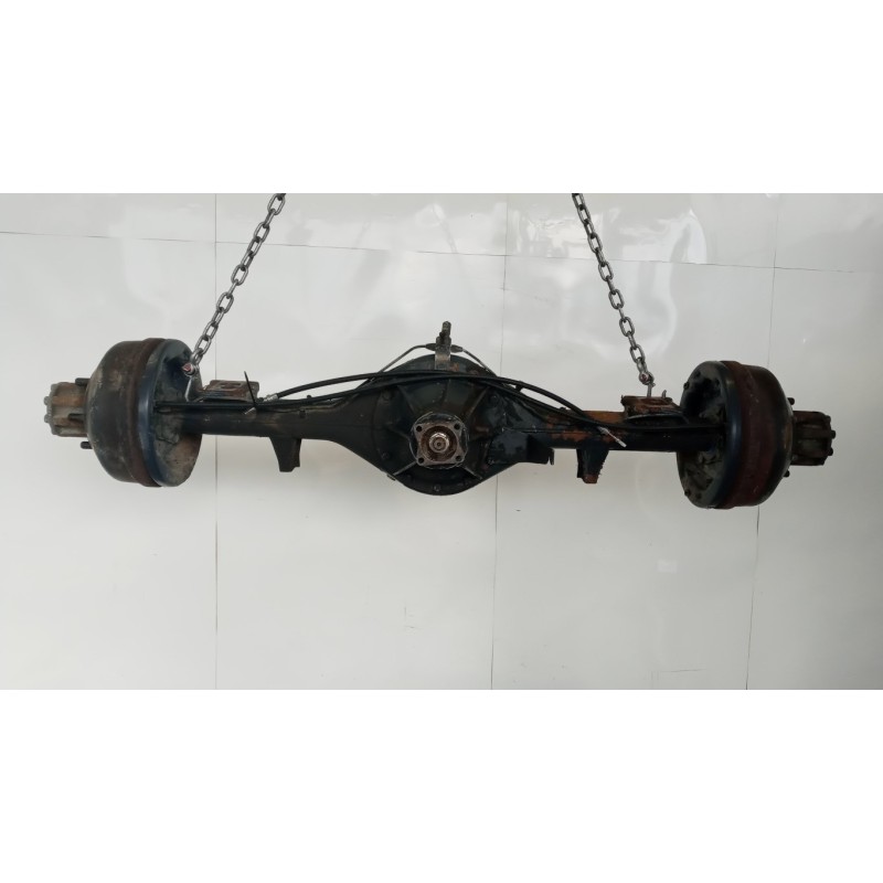 NISSAN truck ASSALE POSTERIORE NISSAN truck L usato