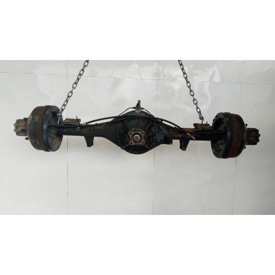 ASSALE POSTERIORE NISSAN truck L usato