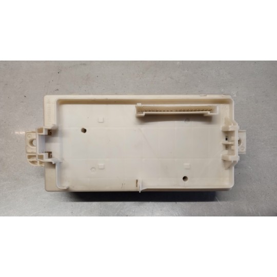 SCATOLA FUSIBILI MITSUBISHI L200 2006>2010 usato