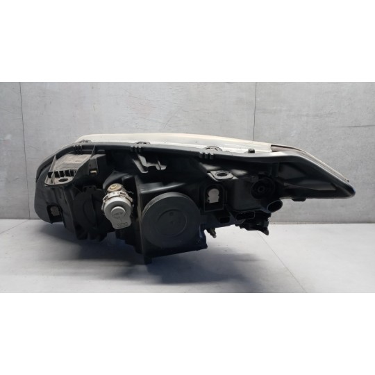RIGHT HEADLIGHT XENO LAMP  RENAULT Laguna 2008> used