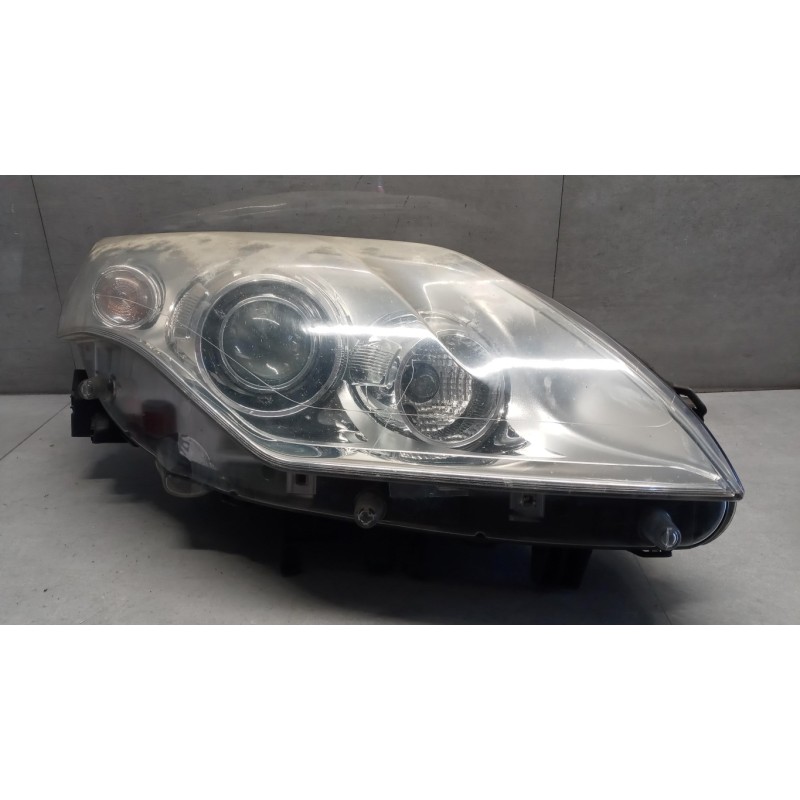 RENAULT RIGHT HEADLIGHT XENO LAMP  RENAULT Laguna 2008> used
