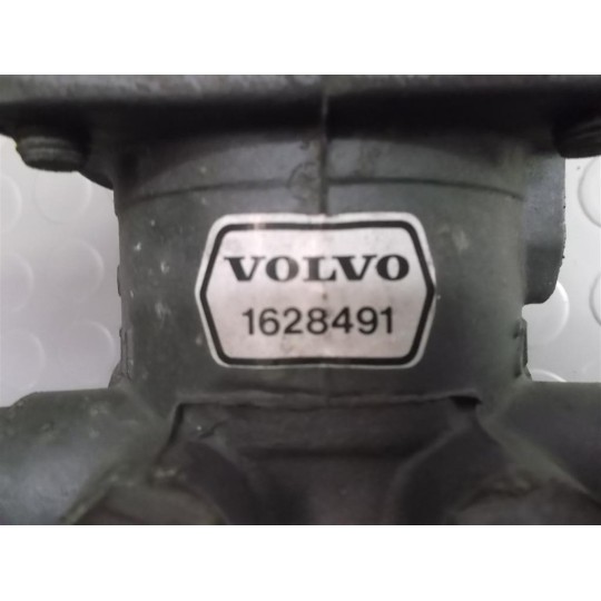 VARIE FRENI 1 VOLVO truck FH12 I 1993>2002 usato