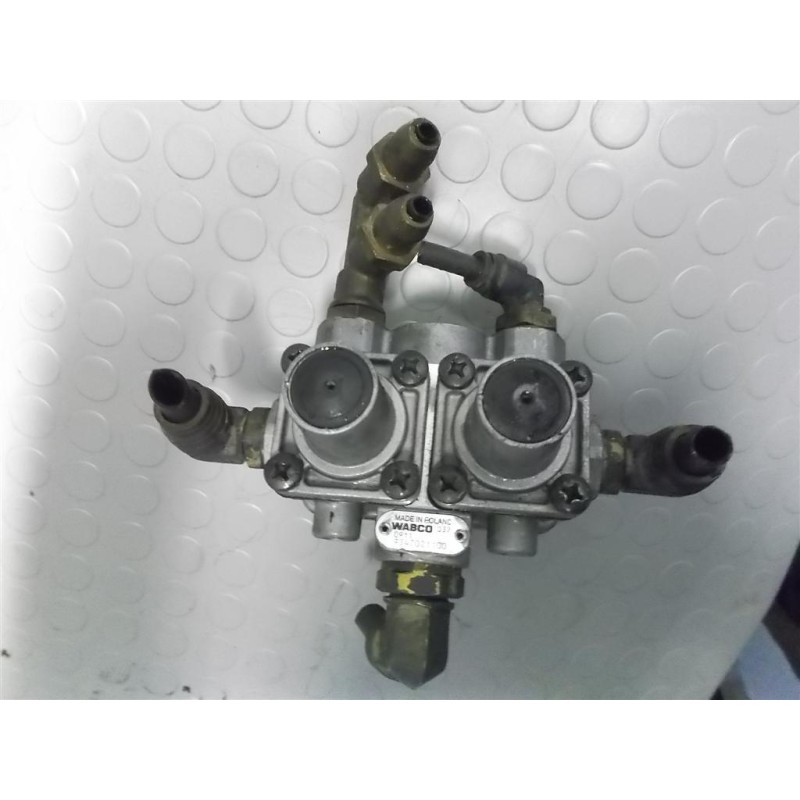 NISSAN truck VARIE FRENI 1 NISSAN truck Atleon usato