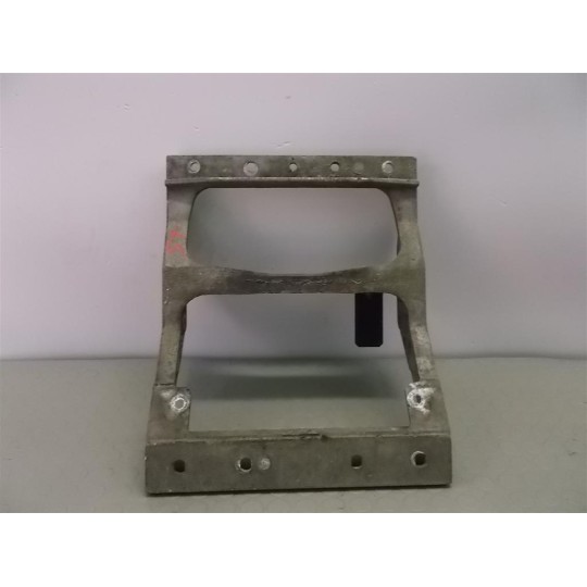 SUPPORTO PEDANA SX RENAULT truck Premium 2005>2013 usato