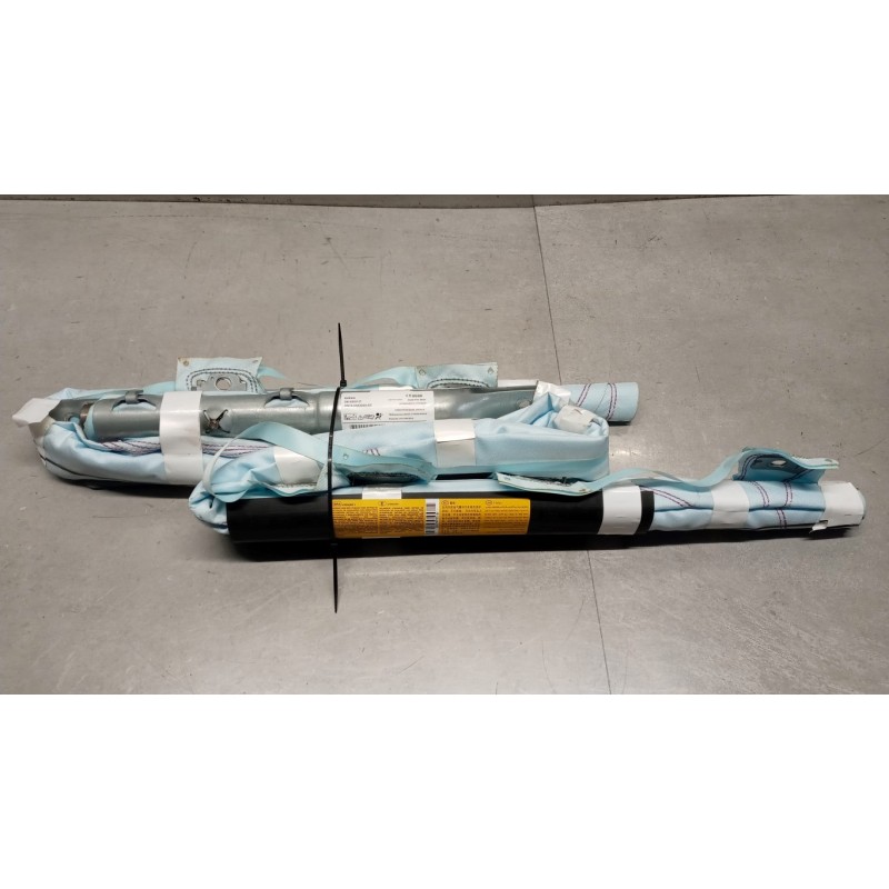 FORD AIR BAG TETTO DESTRO FORD EcoSport 2013>2017 usato