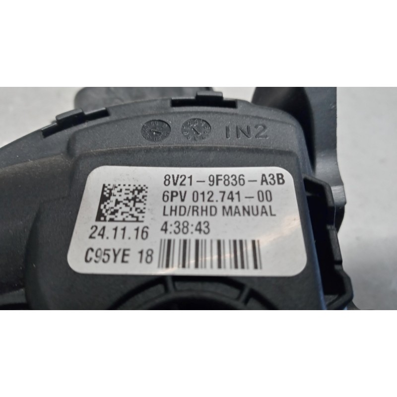 FORD PEDALE ACCELERAZIONE ELETTRONICO FORD EcoSport 2013>2017 usato