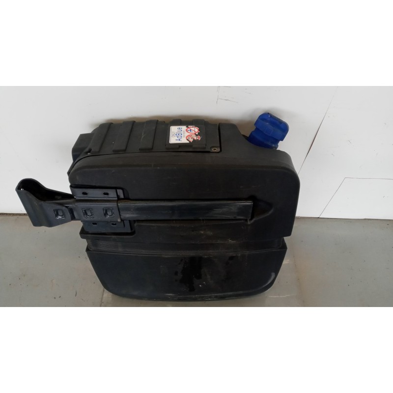 IVECO ADBLUE TANK IVECO TRAKKER 2013> used