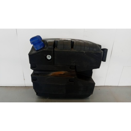 SERBATOIO ADBLUE IVECO TRAKKER 2013> usato