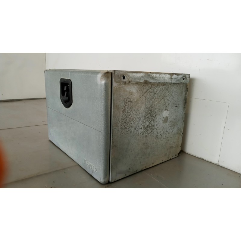 IVECO CASSA PORTA ATTREZZI IVECO TRAKKER 2013> used