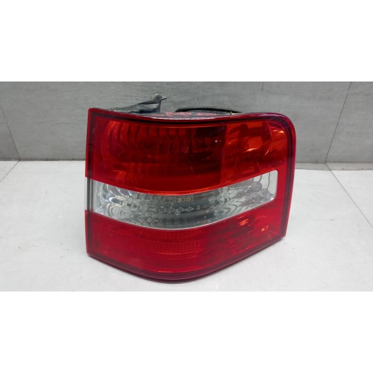 FARO POSTERIORE ESTERNO DESTRO FIAT Stilo 2003>2010 usato