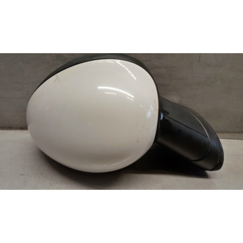 MINI RETROVISORE ELETTRICO DESTRO MINI R56  2006>2011 usato