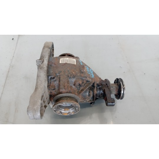 GRUPPO DIFFERENZIALE POSTERIORE BMW Serie 7 (E38) 1994>2001 usato