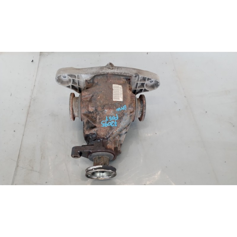 BMW GRUPPO DIFFERENZIALE POSTERIORE BMW Serie 7 (E38) 1994>2001 usato