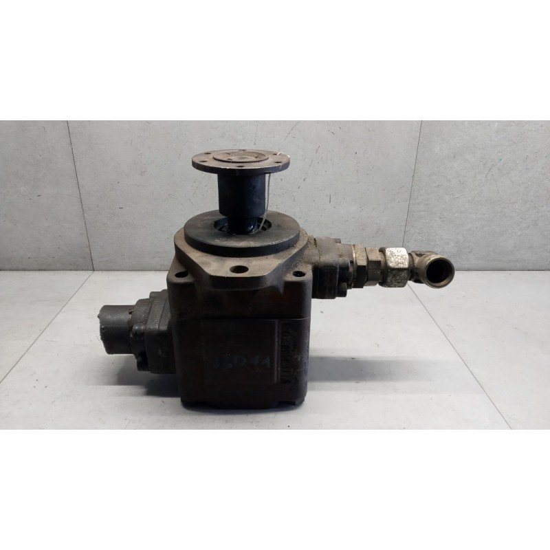 FIAT truck HYDRAULIC PUMP  FIAT truck 691  used