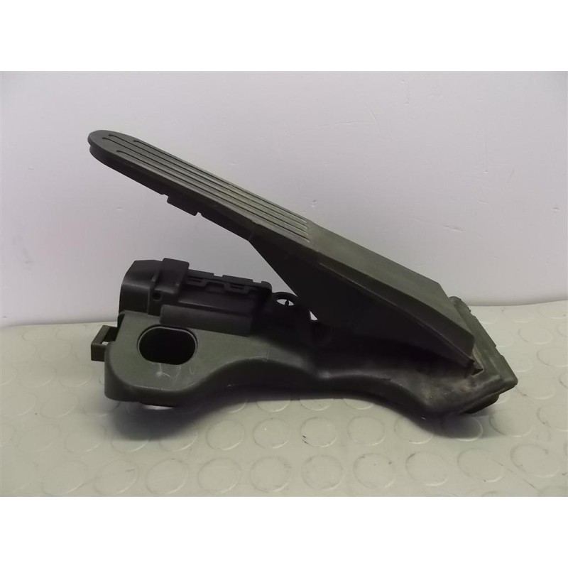 VOLKSWAGEN ELETRONIC THROTTLE PEDAL  VOLKSWAGEN Golf 6 2008>2012 used