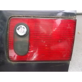 RIGHT REAR LIGHT ON BACK...