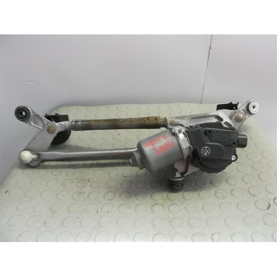 windshield wiper motor TOYOTA Yaris 2005>2008 used