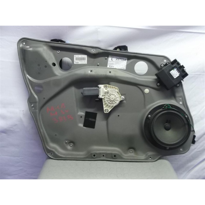 MERCEDES-BENZ ALZA VETRI ANTERIORI SINISTRO MERCEDES-BENZ Classe B (W245) 2005>2008 usato