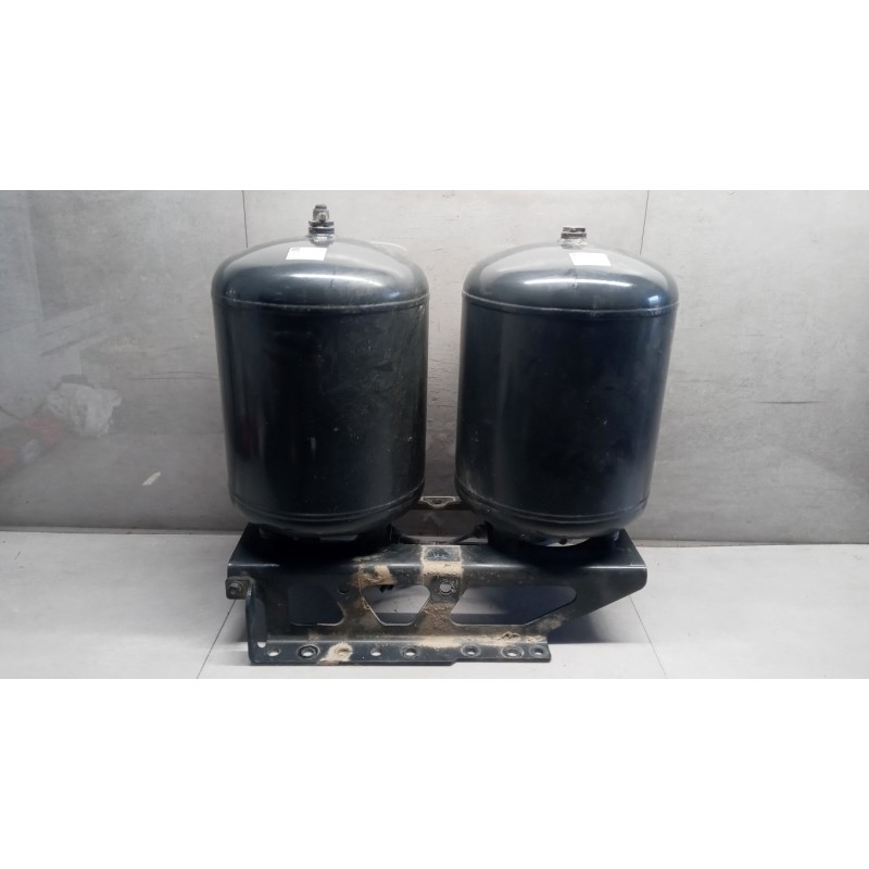 IVECO SERBATOIO ARIA IVECO TRAKKER 2013> usato