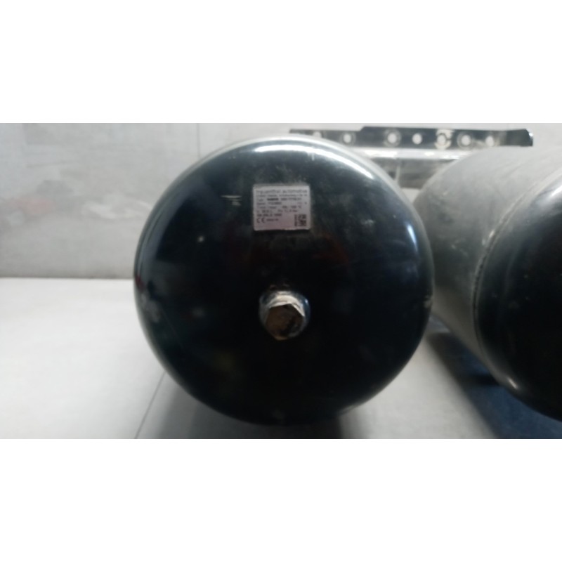 IVECO AIR TANK IVECO TRAKKER 2013> used